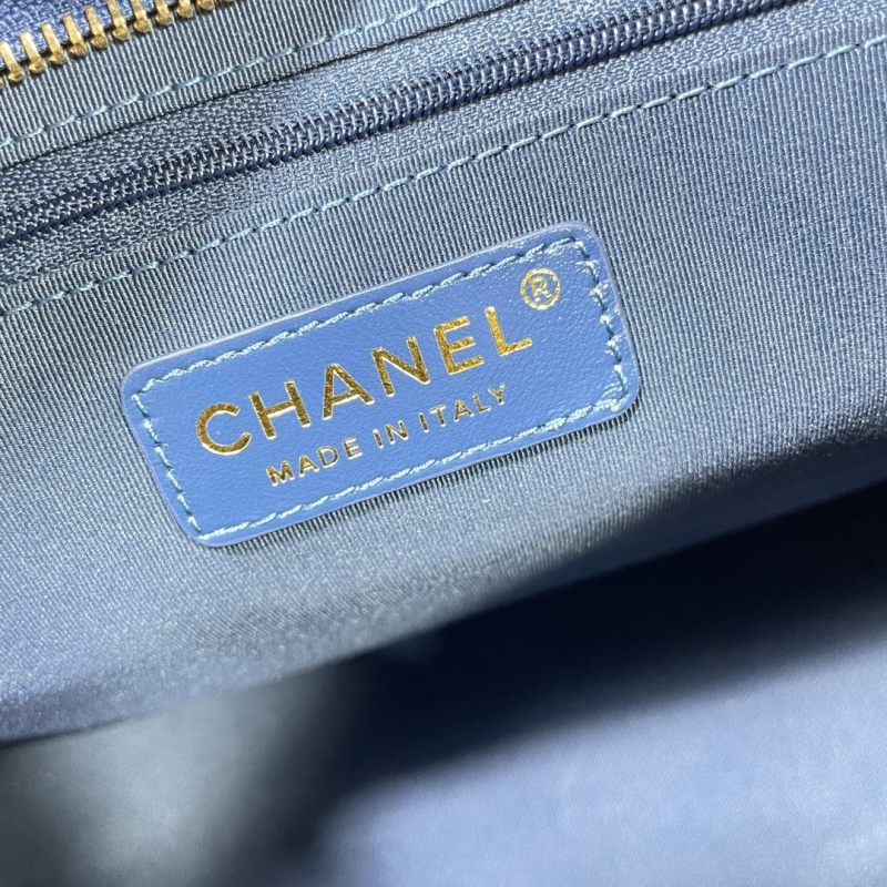 Ch**el hobo bags